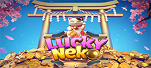 Lucky Neko<br/>
Maneki Neko, también conocido como Fortune Cat o Beckoning Cat, es famoso en Japón como símbolo de buena suerte y fortuna. Su naturaleza simbólica se remonta al período Edo de Japón. Cuenta la leyenda que un gato que le hacía señas salvó la vida de un viajero cansado. El viajero estaba descansando debajo de un árbol al lado de un templo, y notó un gato que le hacía señas para entrar al templo. Siguió al gato al interior del templo y, poco después, se desató una tormenta repentina y un rayo cayó sobre el árbol bajo el cual el viajero acababa de descansar. El viajero quedó en shock, pero se mostró tremendamente agradecido con el gato por salvarle la vida. A partir de entonces, el Maneki Neko pasó a ser conocido como el símbolo de la suerte y la prosperidad, con su pata levantada para saludar a sus dueños.